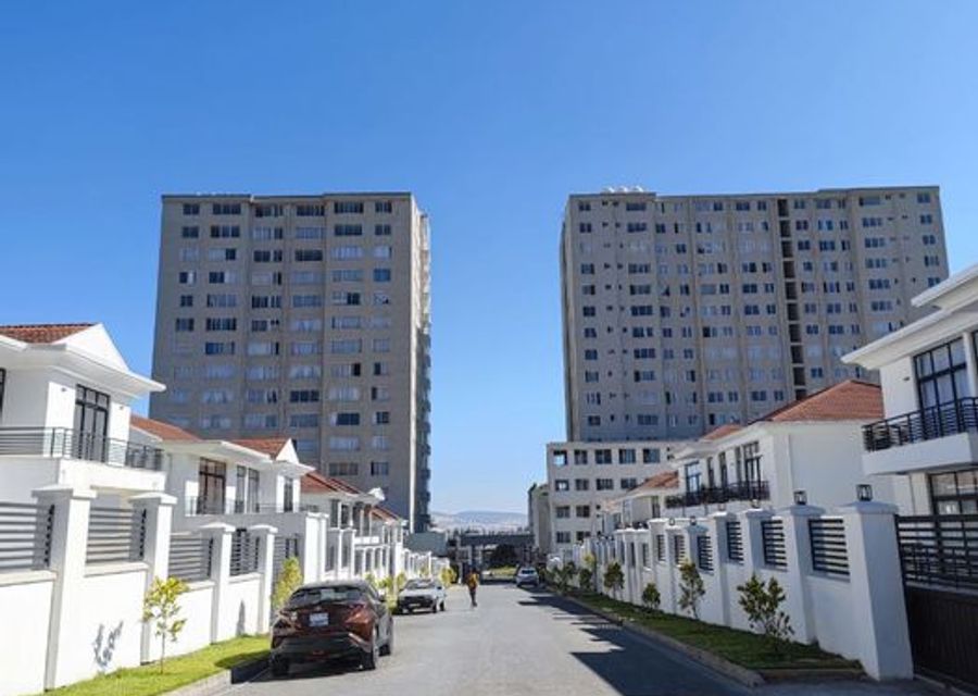 Summit 72 – Completed blocks